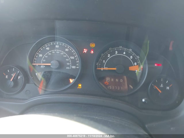 1C4NJPBAXFD164102 Jeep Patriot Sport