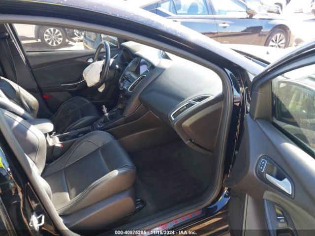 1FADP3L94GL354403 Ford FOCUS ST