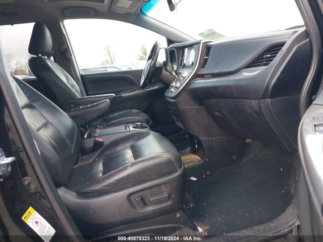 5TDXK3DC2GS737125 Toyota Sienna Se Premium 8 Passenger