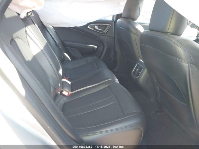 1C3CCCEG4FN673949 Chrysler 200 C
