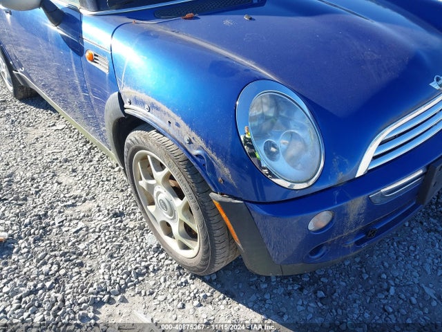 2006 MINI COOPER WMWRC33516TK66073 Photo 9