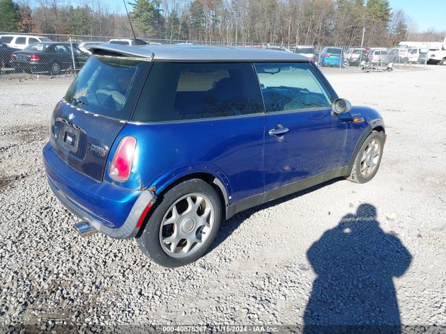 2006 MINI COOPER WMWRC33516TK66073 Photo 3
