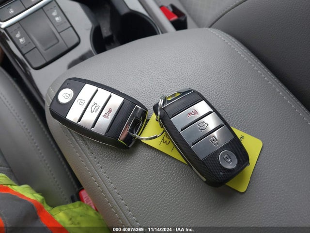 KIA OPTIMA EX 2016 5XXGU4L38GG066191 Image 11