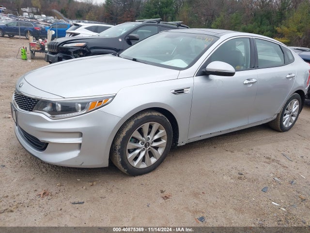 KIA OPTIMA EX 2016 5XXGU4L38GG066191 Image 2
