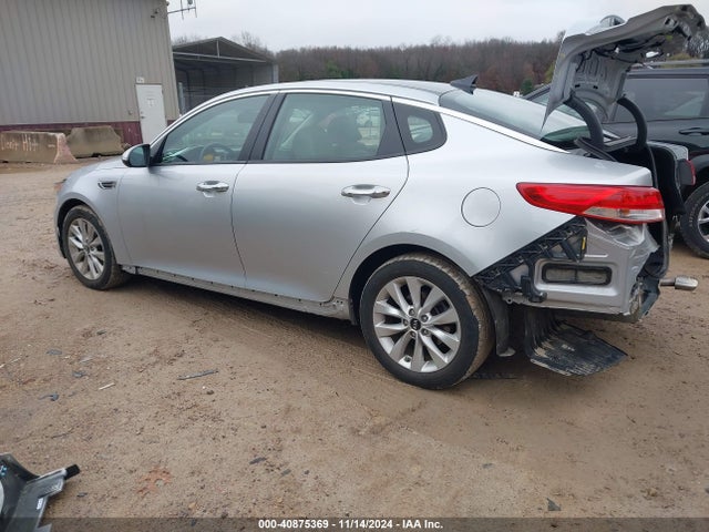 KIA OPTIMA EX 2016 5XXGU4L38GG066191 Image 3