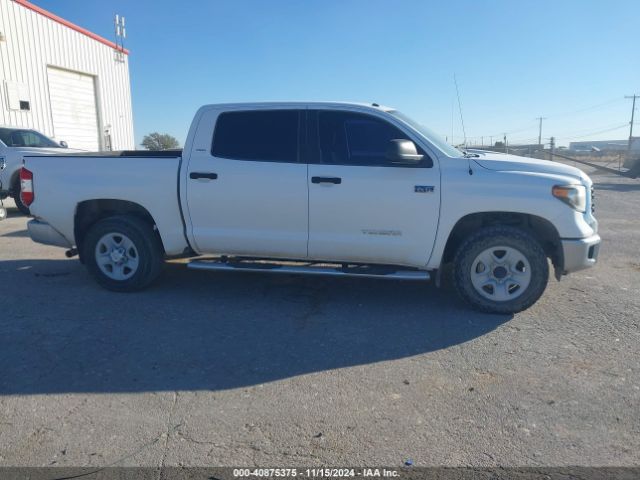 5TFDW5F11KX819400 Toyota Tundra Sr5 5.7l V8