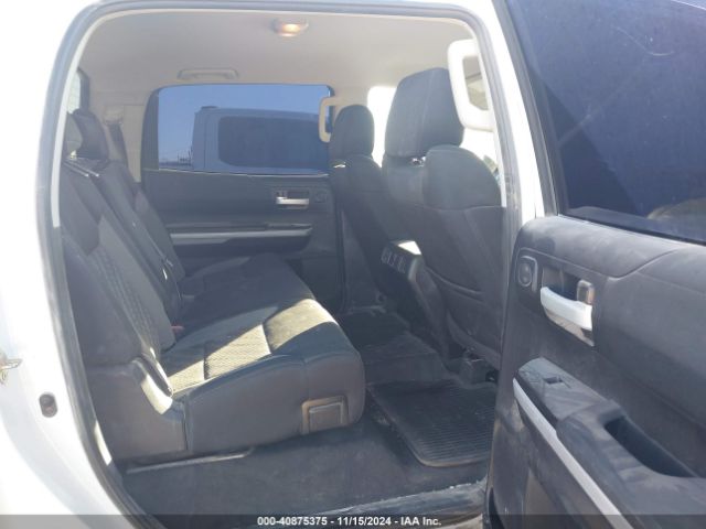 5TFDW5F11KX819400 Toyota Tundra Sr5 5.7l V8