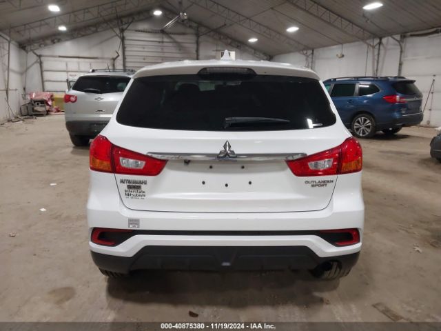 JA4AR3AU9JU007093 Mitsubishi Outlander Sport 2.0 Le
