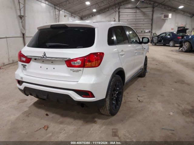 JA4AR3AU9JU007093 Mitsubishi Outlander Sport 2.0 Le