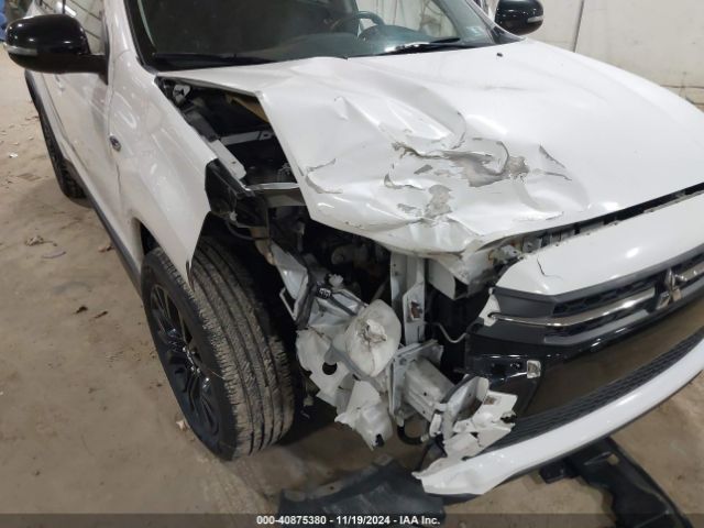 JA4AR3AU9JU007093 Mitsubishi Outlander Sport 2.0 Le