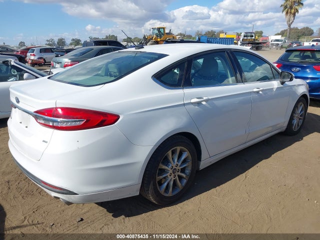 Ford FUSION SE 2017 3FA6P0H79HR375328 Image 4