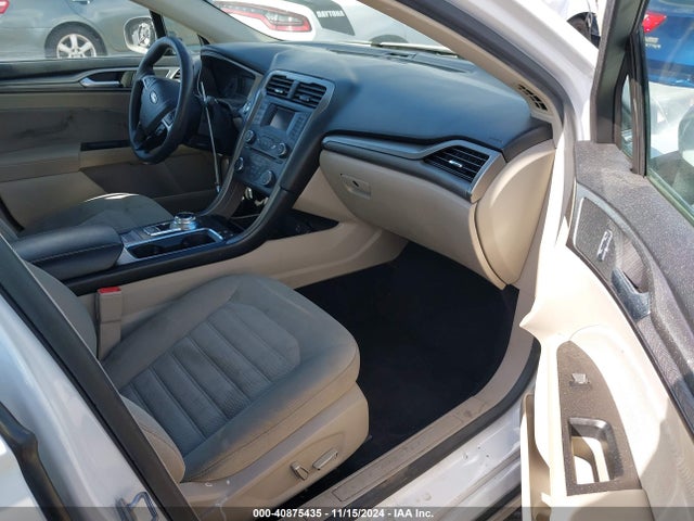 Ford FUSION SE 2017 3FA6P0H79HR375328 Image 5