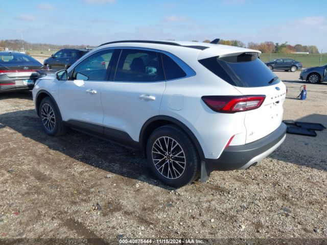 1FMCU0E17PUA63033 Ford Escape Phev