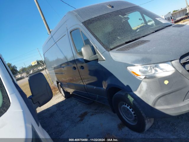 WD4PF1CD4KP121793 Mercedes-Benz Sprinter 2500 High Roof V6