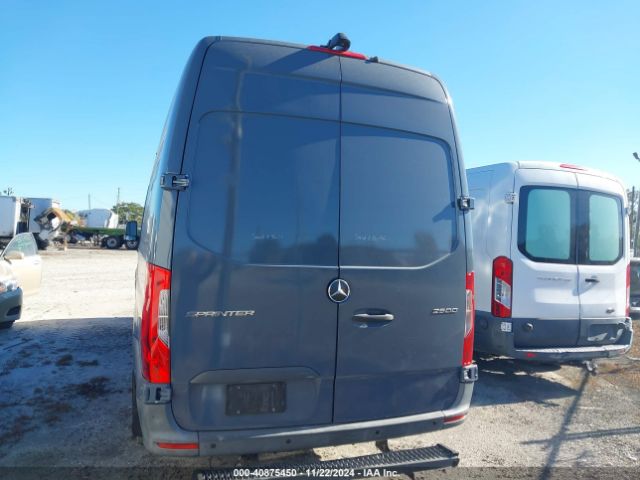 WD4PF1CD4KP121793 Mercedes-Benz Sprinter 2500 High Roof V6