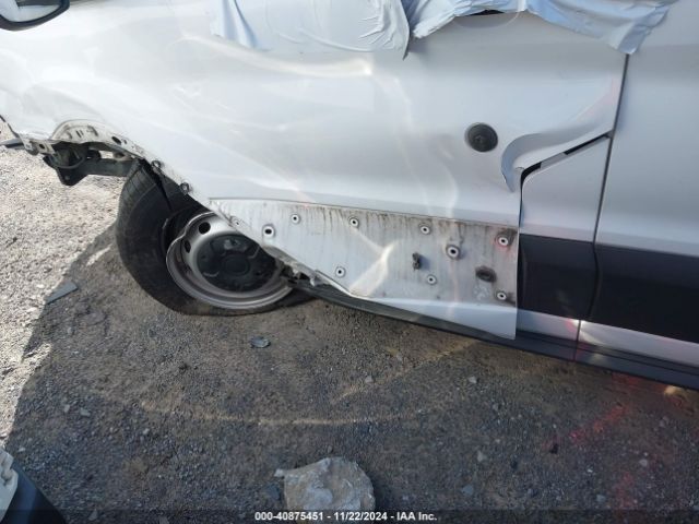 1FTYR2XM8KKA77445 Ford Transit-250