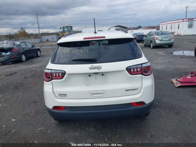 3C4NJCAB8JT327738 Jeep Compass Sport Fwd