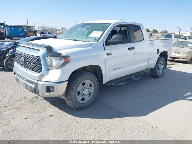 5TFUW5F16JX766739 Toyota Tundra Sr5 5.7l V8