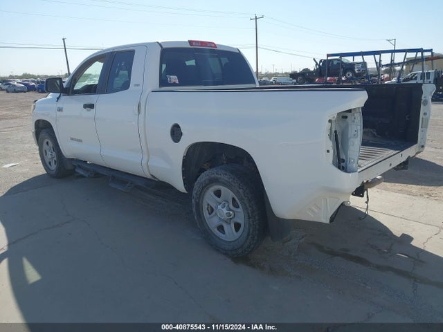 5TFUW5F16JX766739 Toyota Tundra Sr5 5.7l V8