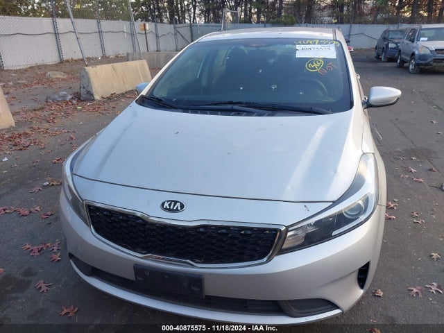 KIA FORTE LX 2017 3KPFK4A76HE017377 Image 12