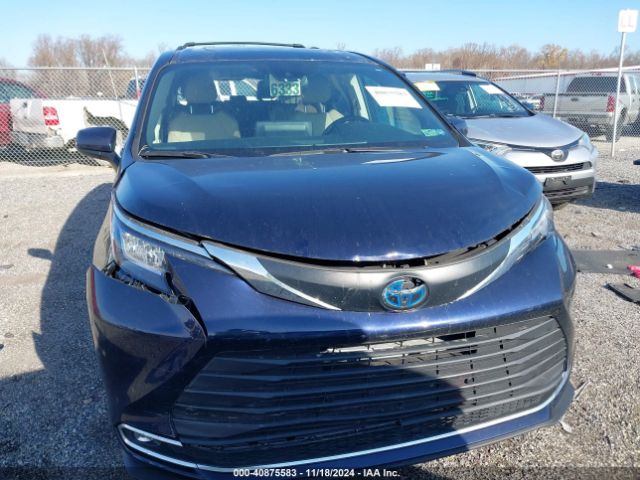 5TDJRKEC6MS050638 Toyota SIENNA XLE
