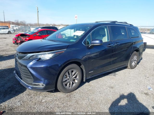 5TDJRKEC6MS050638 Toyota SIENNA XLE