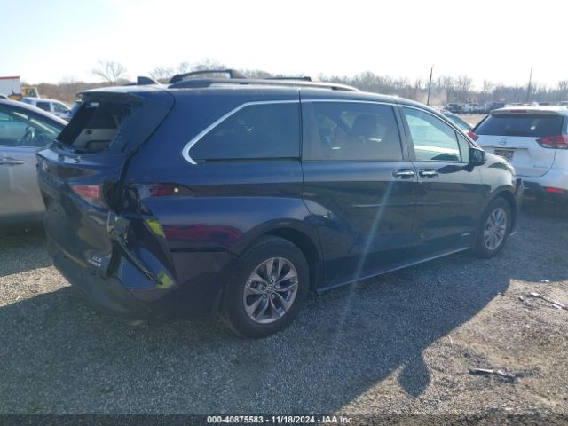 5TDJRKEC6MS050638 Toyota SIENNA XLE