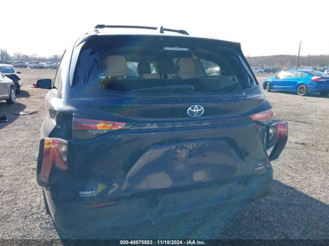 5TDJRKEC6MS050638 Toyota SIENNA XLE