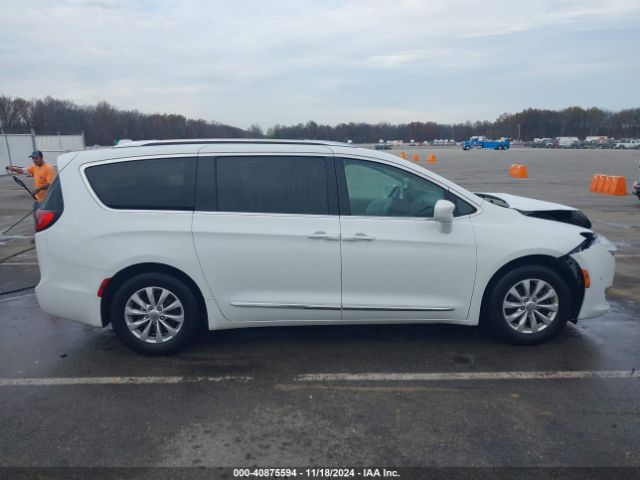 2C4RC1BG9KR625746 Chrysler Pacifica Touring L