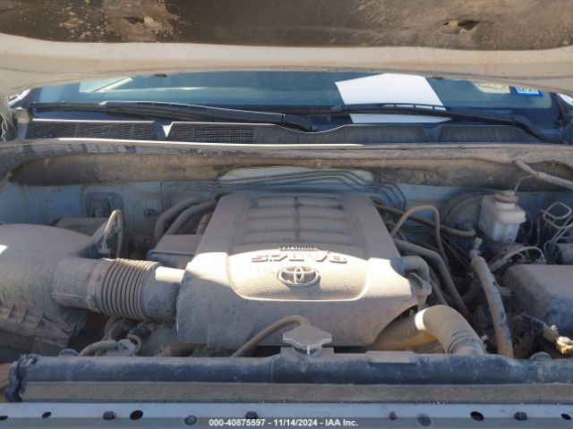 5TFUW5F11HX632411 Toyota Tundra Sr5 5.7l V8