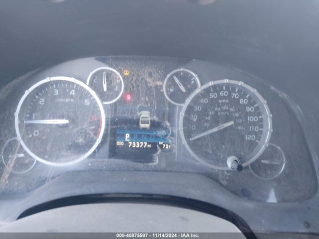 5TFUW5F11HX632411 Toyota Tundra Sr5 5.7l V8