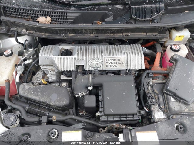 Toyota Prius V Four 2017 JTDZN3EU9HJ061729 Image 10