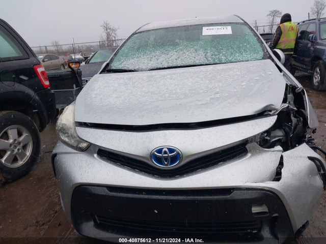 Toyota Prius V Four 2017 JTDZN3EU9HJ061729 Image 12