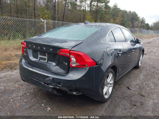 YV126MFK1F1342352 Volvo S60 T5 Premier