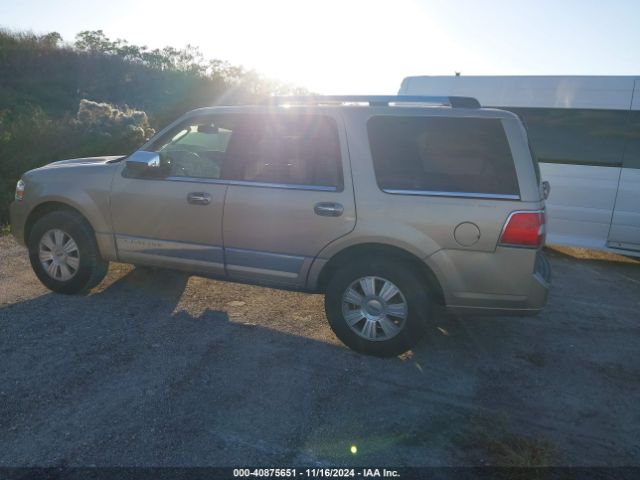 5LMJJ2H56EEL01033 Lincoln Navigator