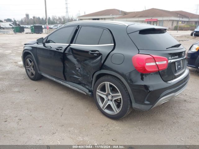 WDCTG4GB0FJ031396 Mercedes-Benz Gla 250 4matic