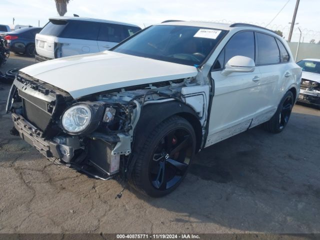 2017 BENTLEY BENTAYGA SJAAC2ZV0HC015132 Photo 1