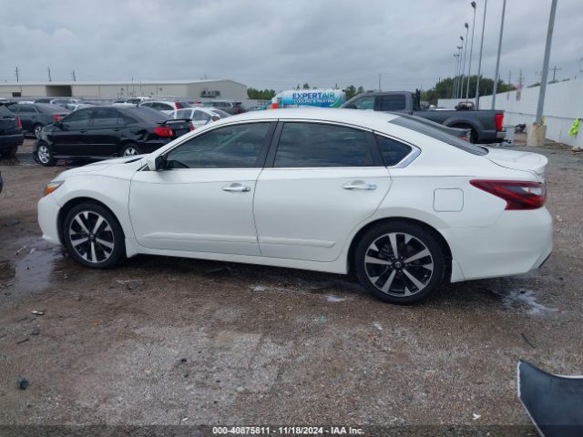 1N4AL3AP1JC279733 Nissan Altima 2.5 Sr