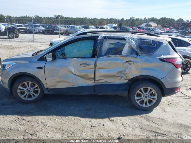 Ford ESCAPE SE 2018 1FMCU0GDXJUB75047 Image 14