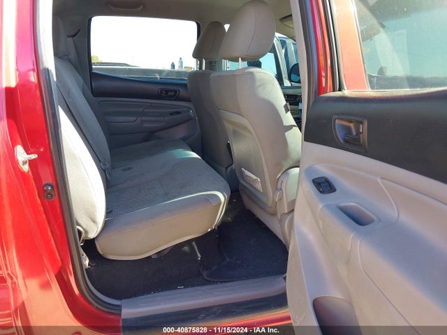 3TMJU4GN5EM160980 Toyota Tacoma Prerunner V6