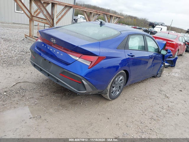 Hyundai ELANTRA SEL 2024 KMHLM4DG1RU719436 Image 4