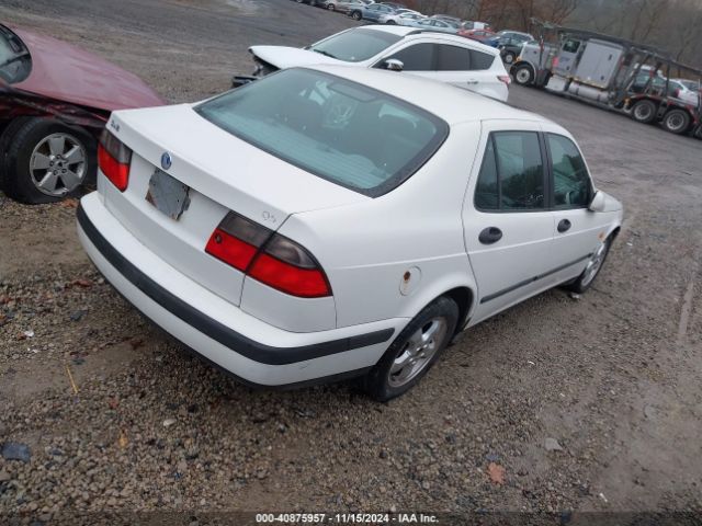 2000 SAAB 9-5 YS3EF48Z1Y3057292 Photo 3