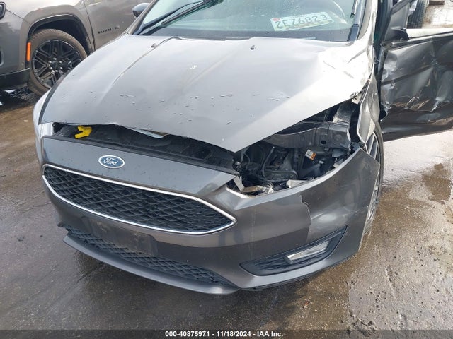 Ford FOCUS SE 2016 1FADP3F2XGL260945 Image 17