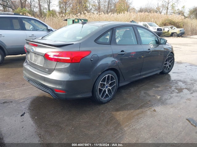 Ford FOCUS SE 2016 1FADP3F2XGL260945 Image 4