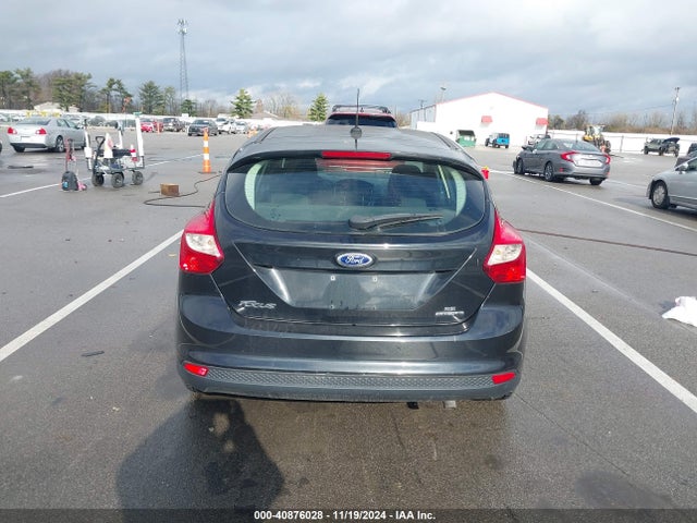 Ford FOCUS SE 2014 1FADP3K21EL404692 Image 16