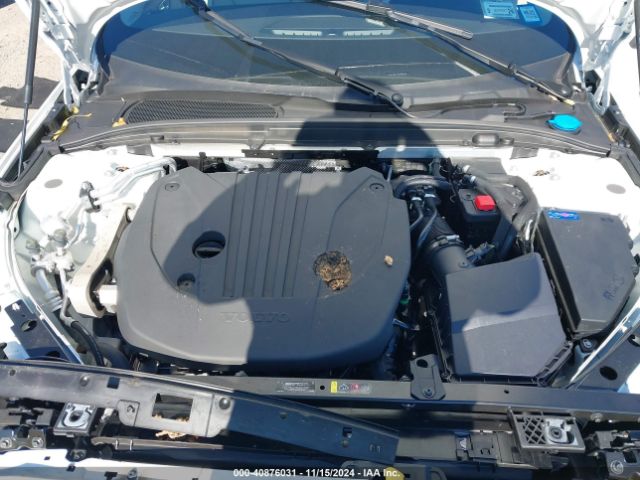 7JRL12TW4PG255128 Volvo S60 B5 Plus Dark Theme