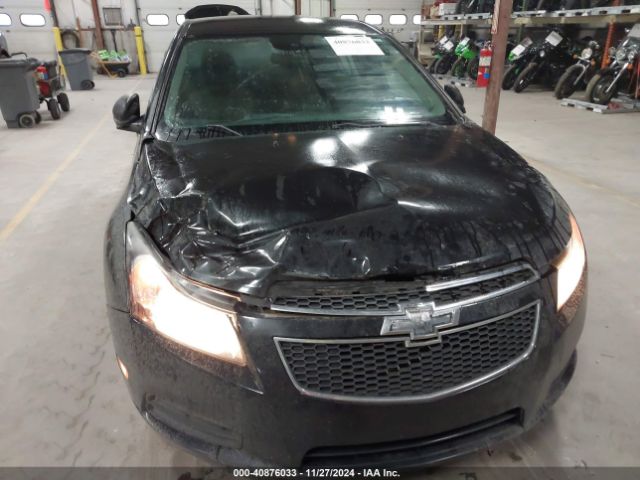1G1PB5SHXE7407517 Chevrolet Cruze Ls Manual