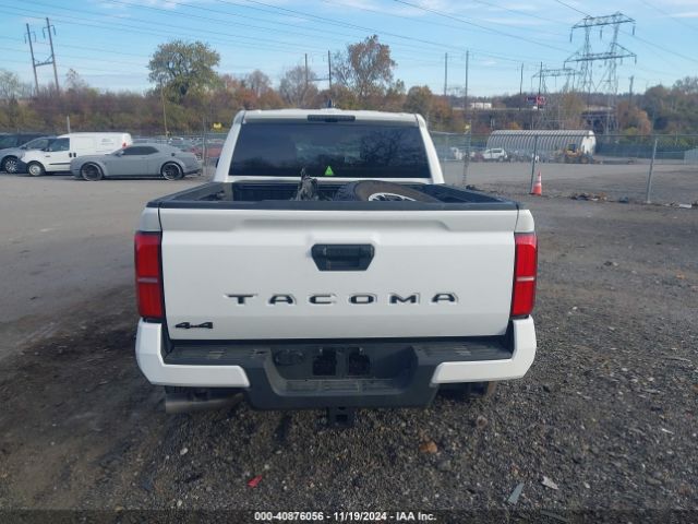3TYLB5JN6RT001778 Toyota Tacoma Trd Off Road