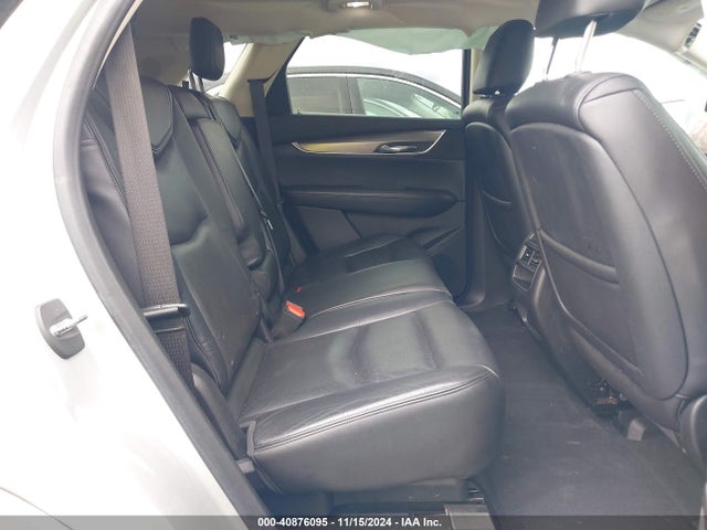 2017 CADILLAC XT5 1GYKNCRS2HZ114440 Photo 7