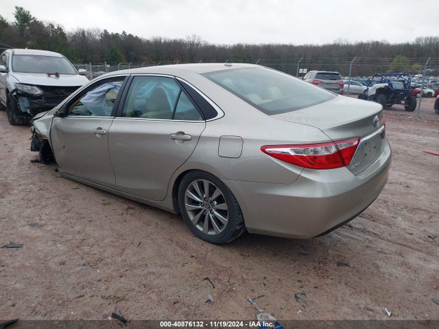 Toyota CAMRY XLE 2016 4T4BF1FK9GR531286 Image 3